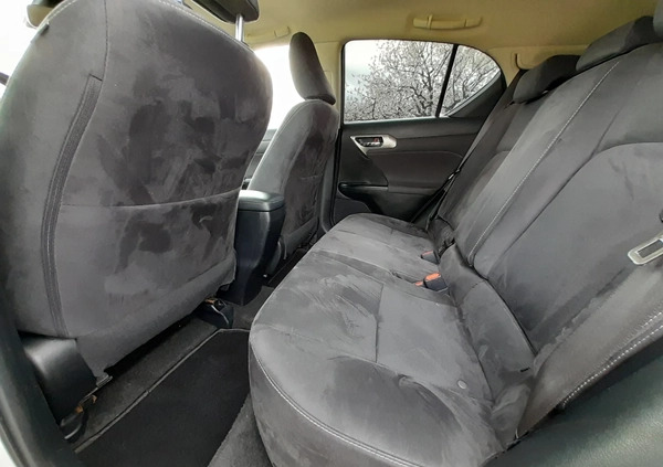 Lexus CT cena 74900 przebieg: 185000, rok produkcji 2020 z Mikołajki małe 211